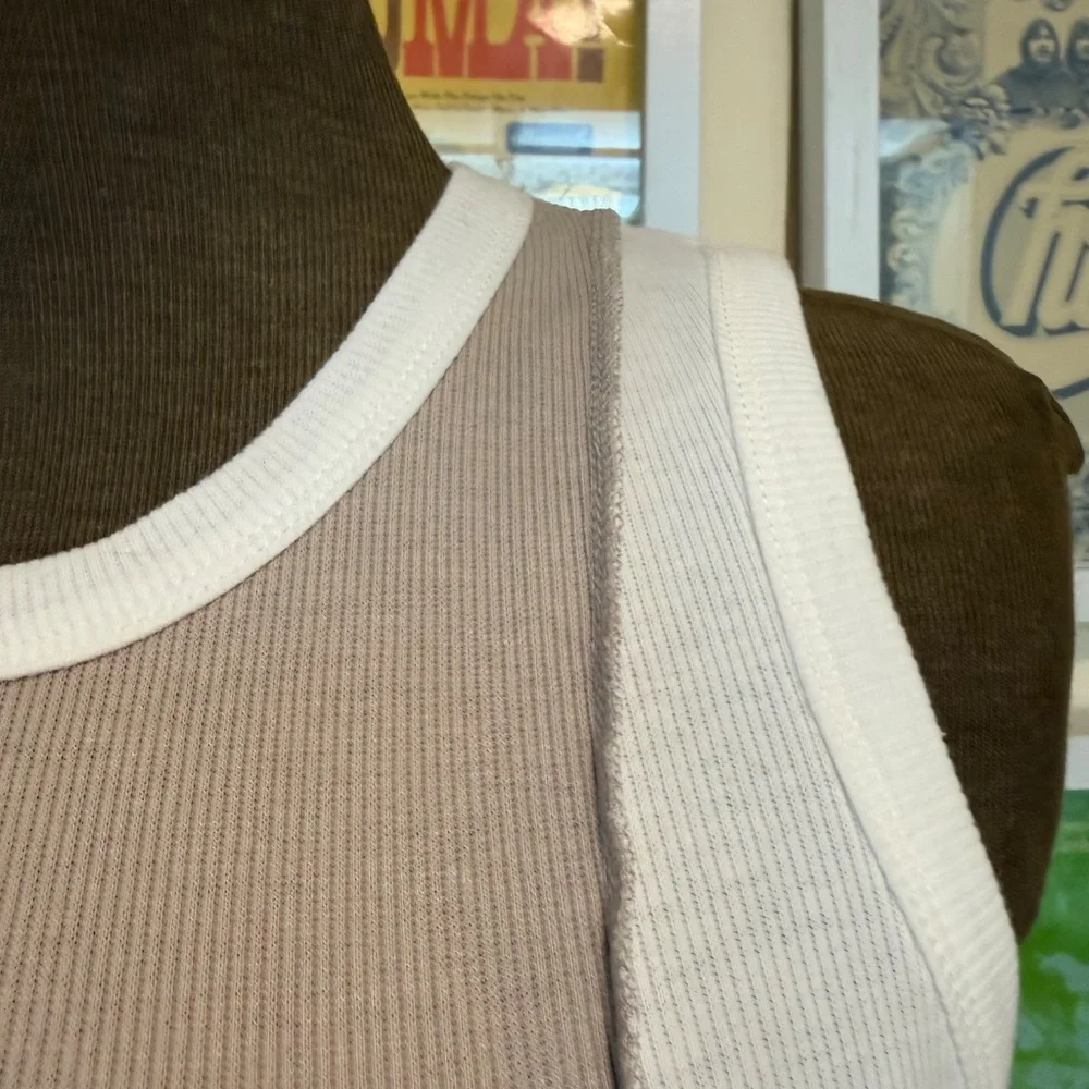 🤍 Y2K Contrast Panel Ribbed Tank Top 🤍 - Picture 4 of 7